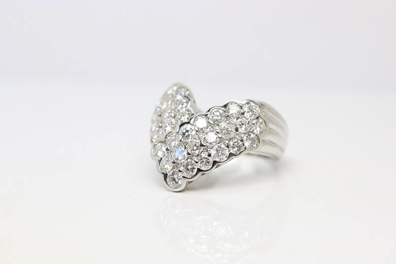 【滋賀の買取店】集合ダイヤ３ｃｔ＆ １.０５ｃｔジュエリー