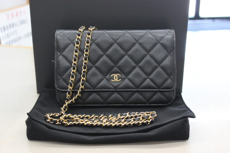 chanel-chainwallet-black-front