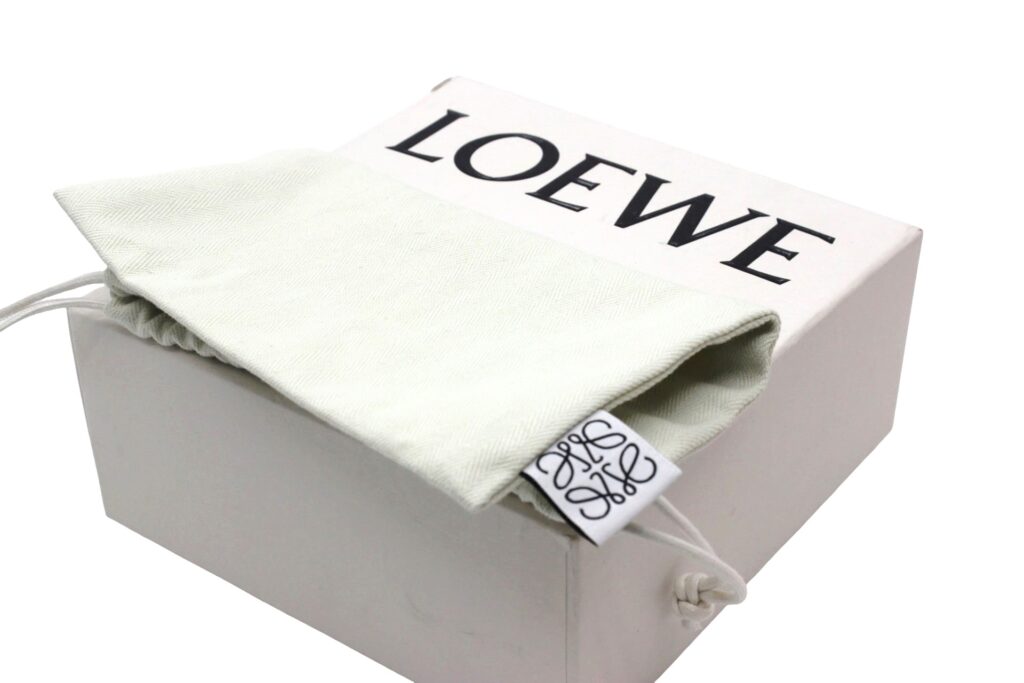 ロエベの箱や保存袋