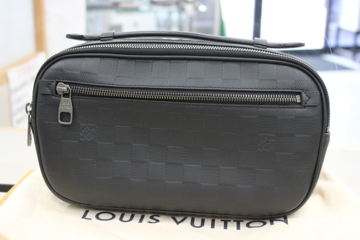 ルイヴィトン アンブレール ボディバッグの買取実績